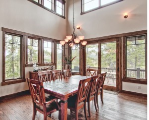 Cozy dining room with large windows